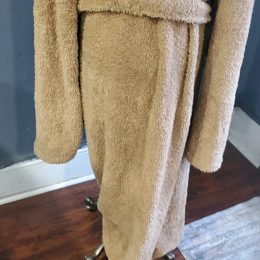 Barefood Dreams Cozy Tan Fleece Long  Robe - Picture 6 of 9